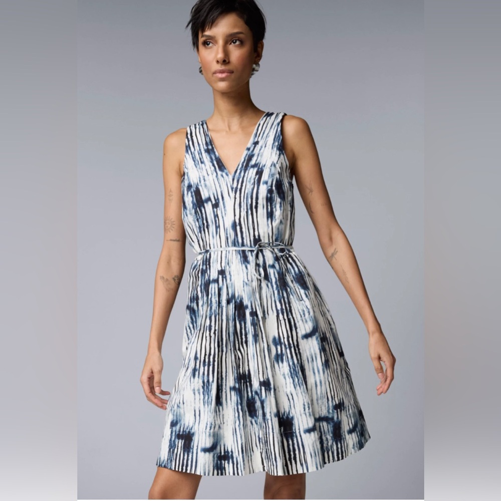 SOLD! Simply Vera Cotton Dress size S